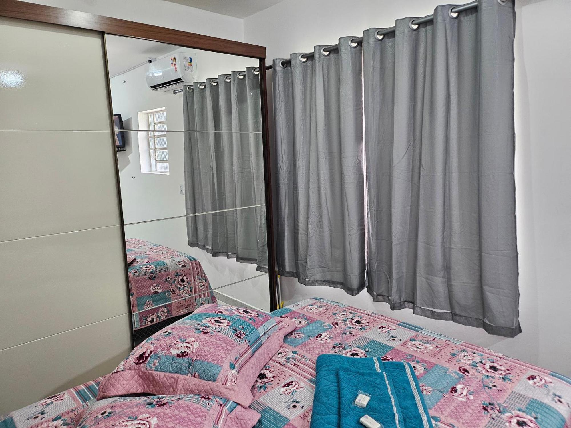 Consulado Americano Apartamento 50 Metros Da Entrada Para Visto Consulado Eua Porto Alegre Com Garagem Ngoại thất bức ảnh