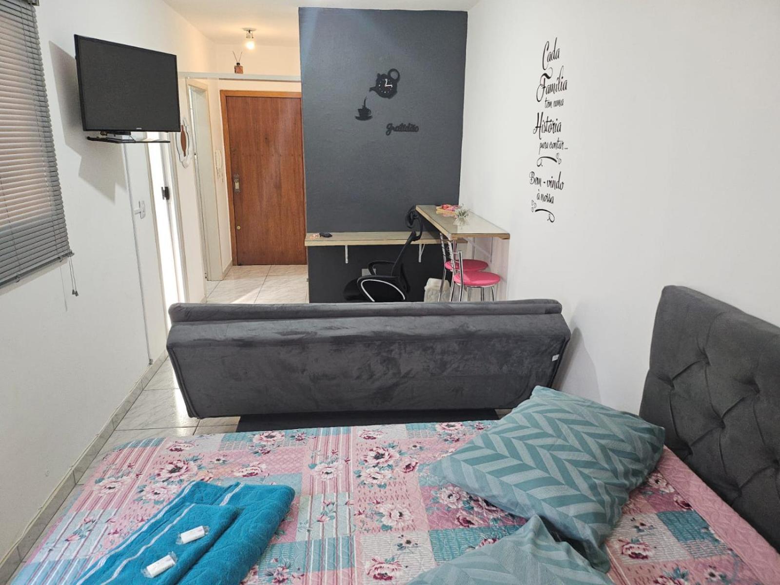 Consulado Americano Apartamento 50 Metros Da Entrada Para Visto Consulado Eua Porto Alegre Com Garagem Ngoại thất bức ảnh